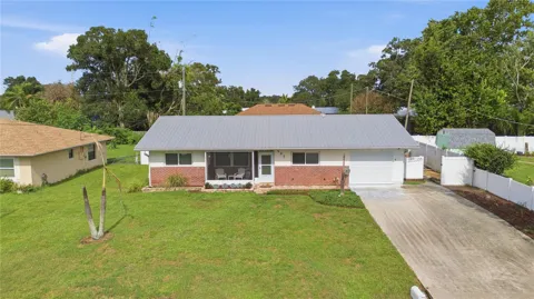 527 BOUNTY AVENUE NE