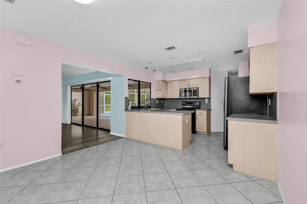 2399 RIO DE JANEIRO AVENUE Punta Gorda, FL 33983