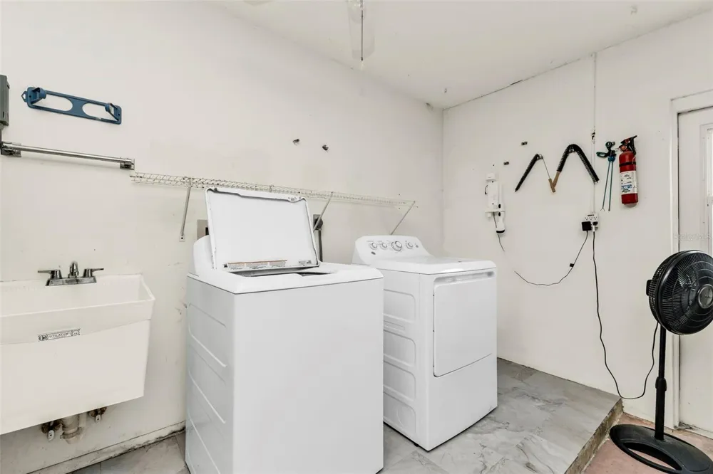 2399 RIO DE JANEIRO AVENUE Punta Gorda, FL 33983