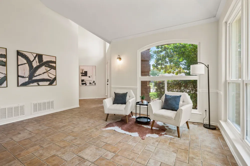 9045 Tyne Trail Fort Worth, TX 76118