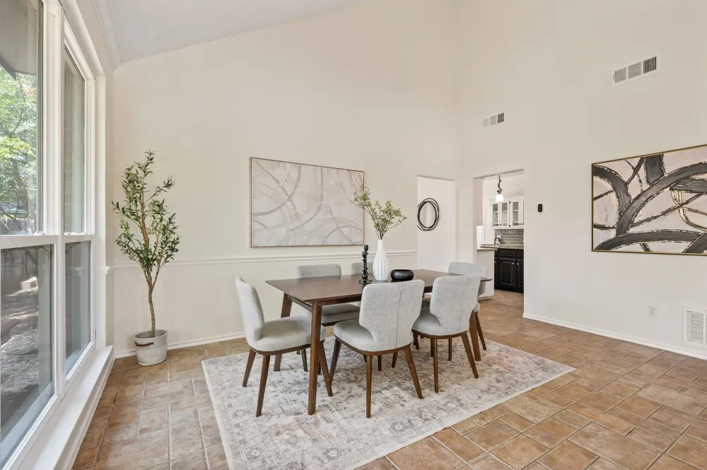 9045 Tyne Trail Fort Worth, TX 76118