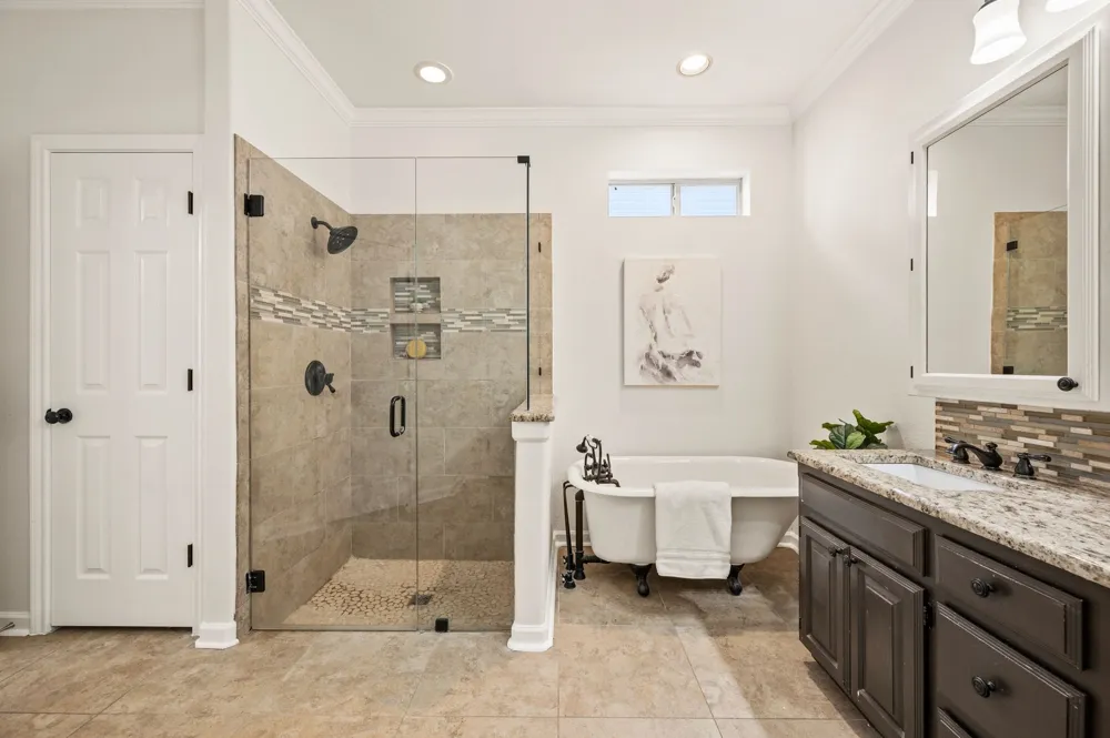 9045 Tyne Trail Fort Worth, TX 76118