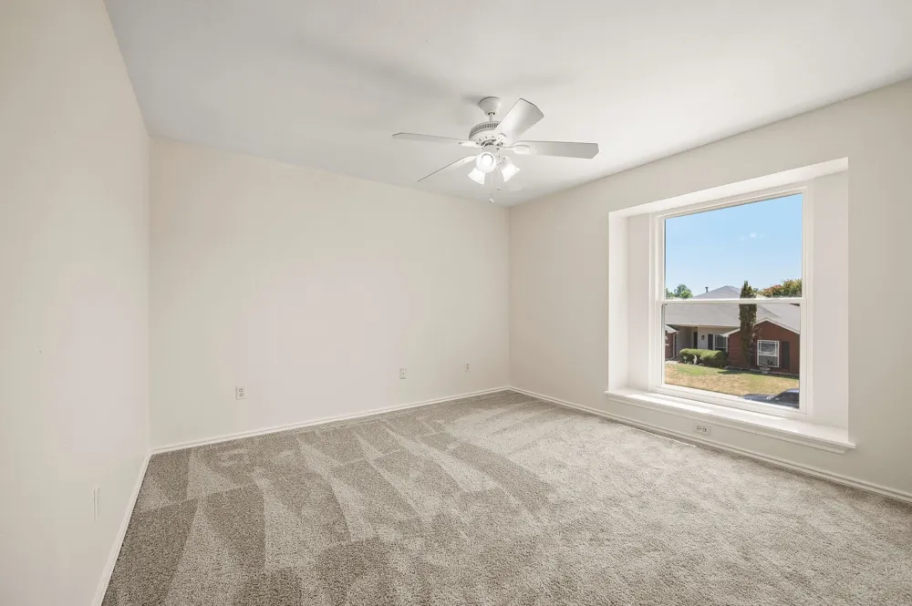 9045 Tyne Trail Fort Worth, TX 76118