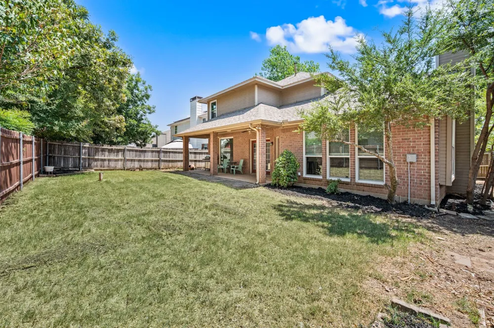 9045 Tyne Trail Fort Worth, TX 76118