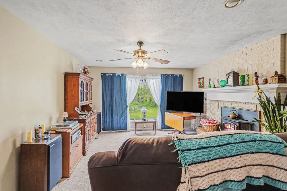 20420 Thornapple Lane Big Rapids, MI 49307