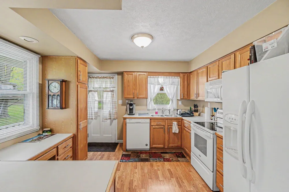 20420 Thornapple Lane Big Rapids, MI 49307