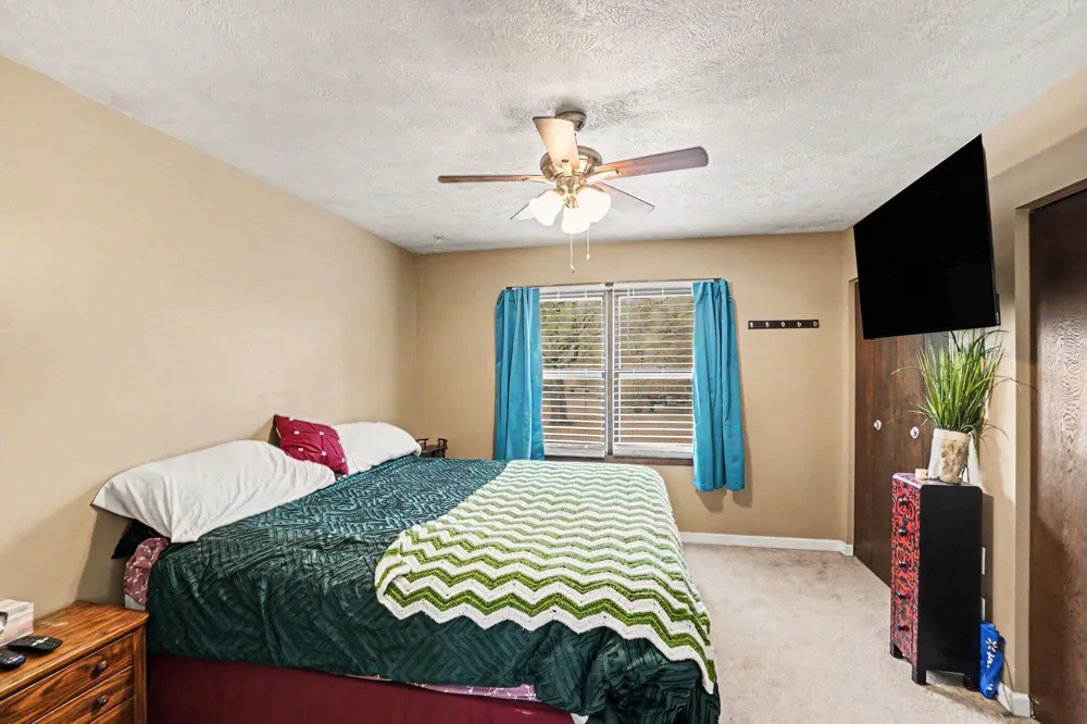 20420 Thornapple Lane Big Rapids, MI 49307