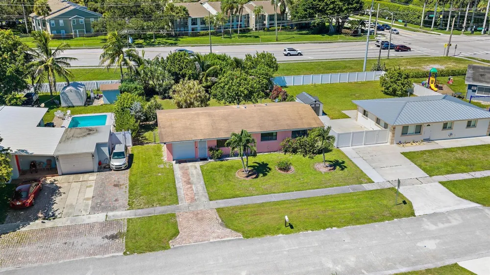 4057 CHUKKER DRIVE Palm Springs, FL 33406