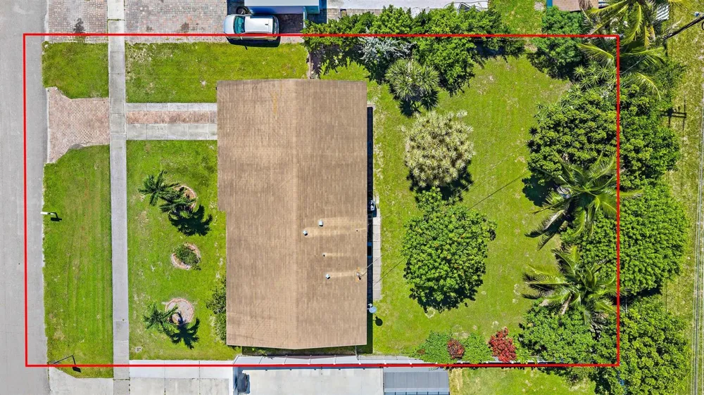 4057 CHUKKER DRIVE Palm Springs, FL 33406