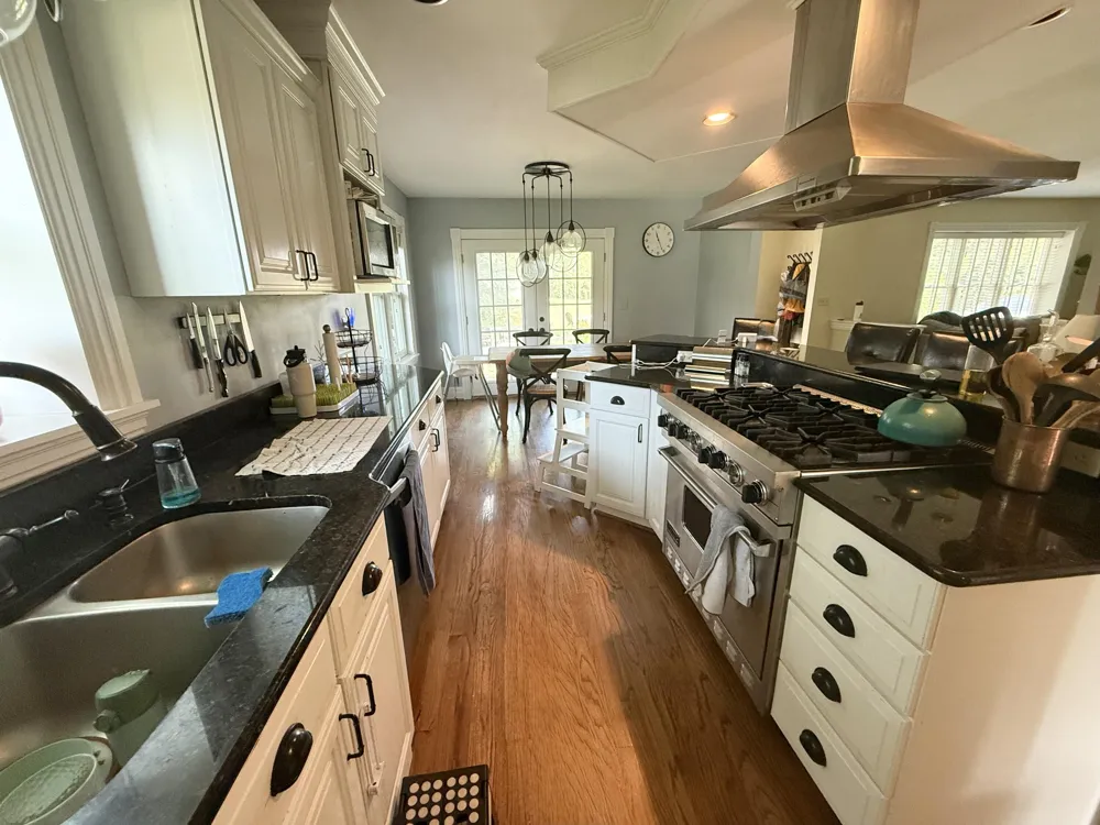 45800 W Ann Arbor Trail Plymouth City, MI 48170
