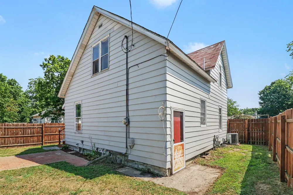 113 Franklin Street Ludington City, MI 49431