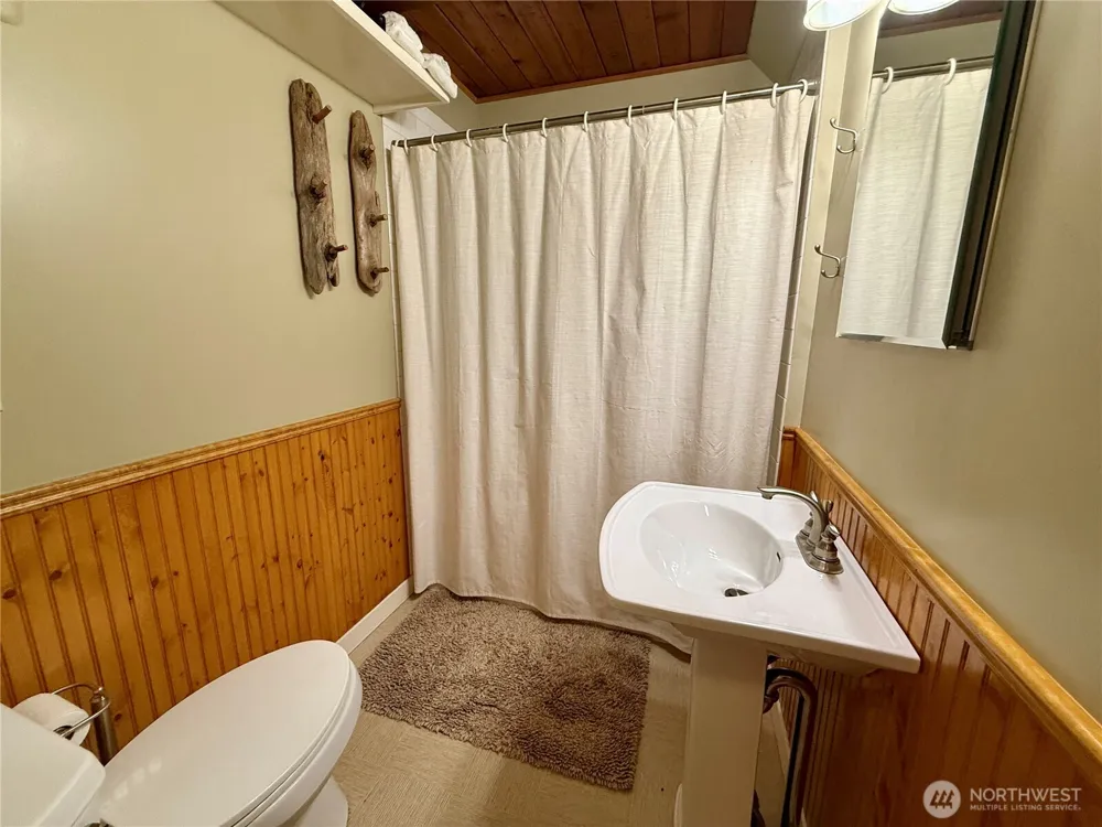 111 Mount Church Drive Hoodsport, WA 98548