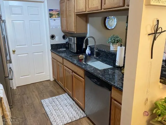 21868 Hartford Way Macomb Township, MI 48042