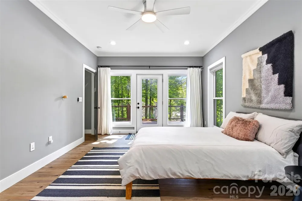 43 Clinchfield Gap Road Marion, NC 28752