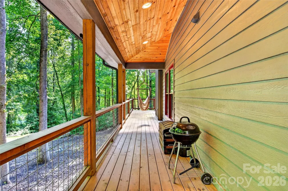 43 Clinchfield Gap Road Marion, NC 28752