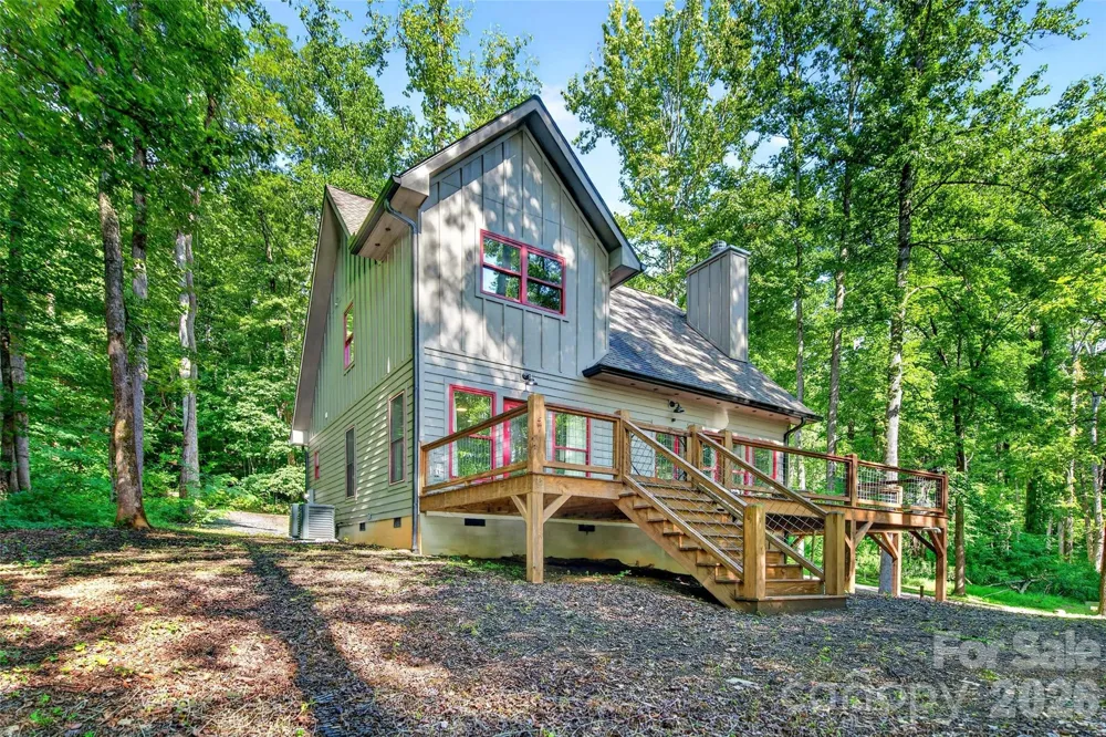 43 Clinchfield Gap Road Marion, NC 28752