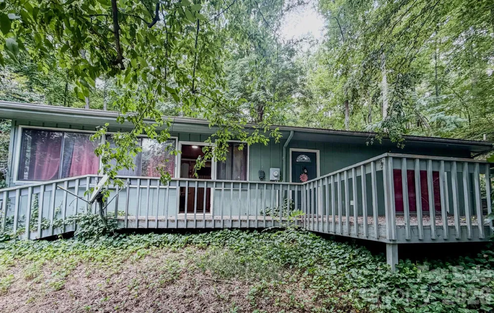 232 Island Creek Road Lake Lure, NC 28746