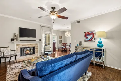 8600 Coppertowne Lane #304