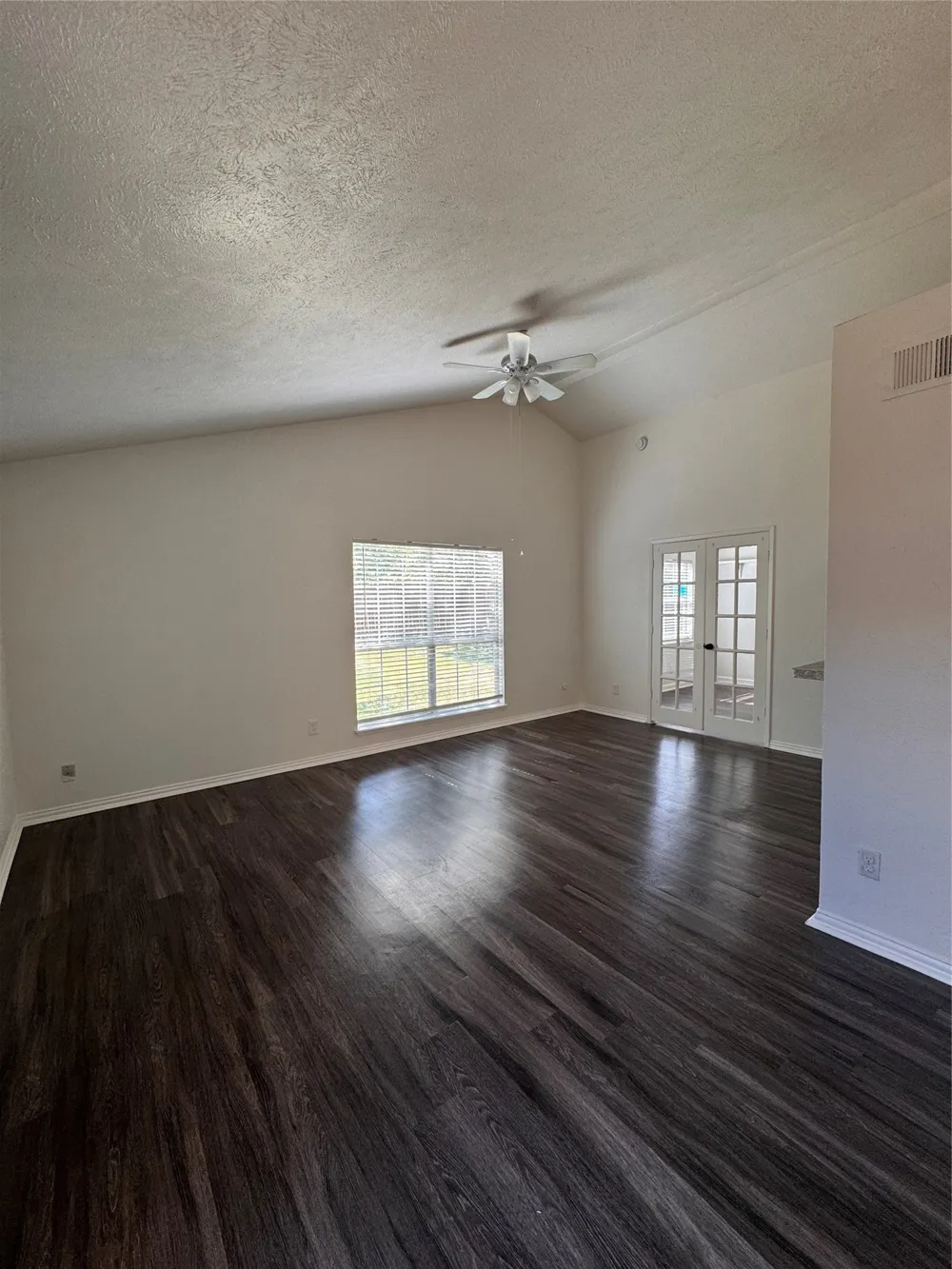 7512 Independence Drive The Colony, TX 75056