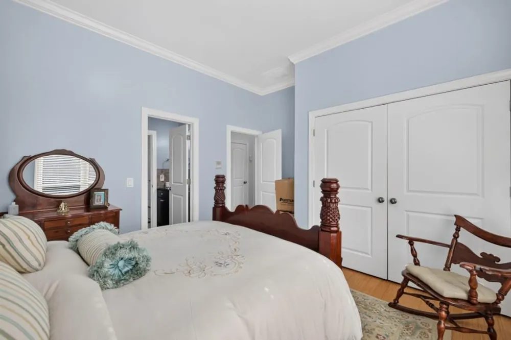 27 Hawks Farm Road White, GA 30184