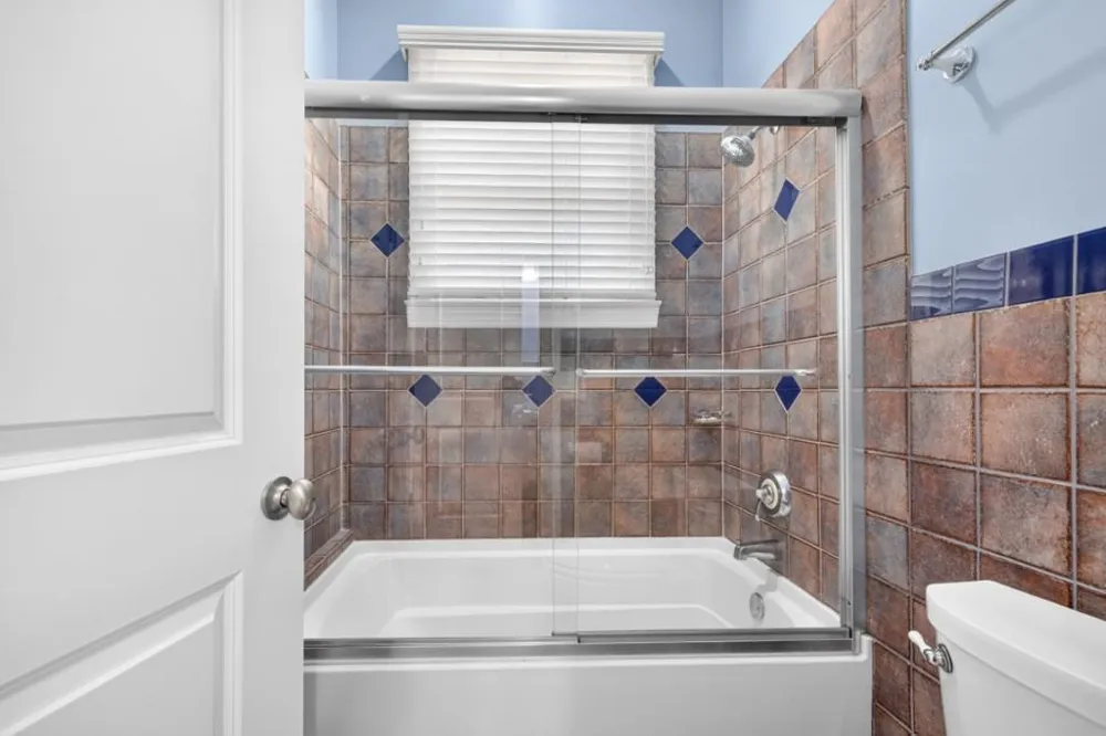 27 Hawks Farm Road White, GA 30184