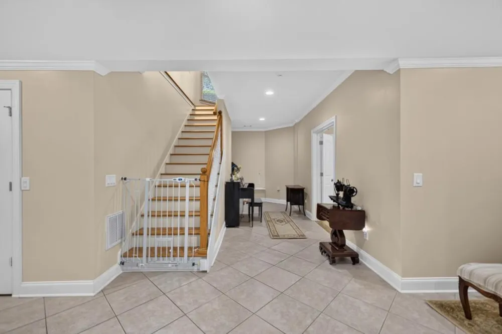 27 Hawks Farm Road White, GA 30184