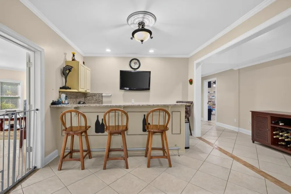 27 Hawks Farm Road White, GA 30184
