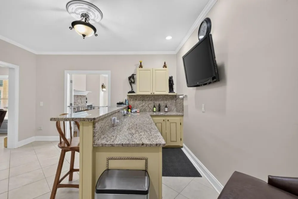27 Hawks Farm Road White, GA 30184