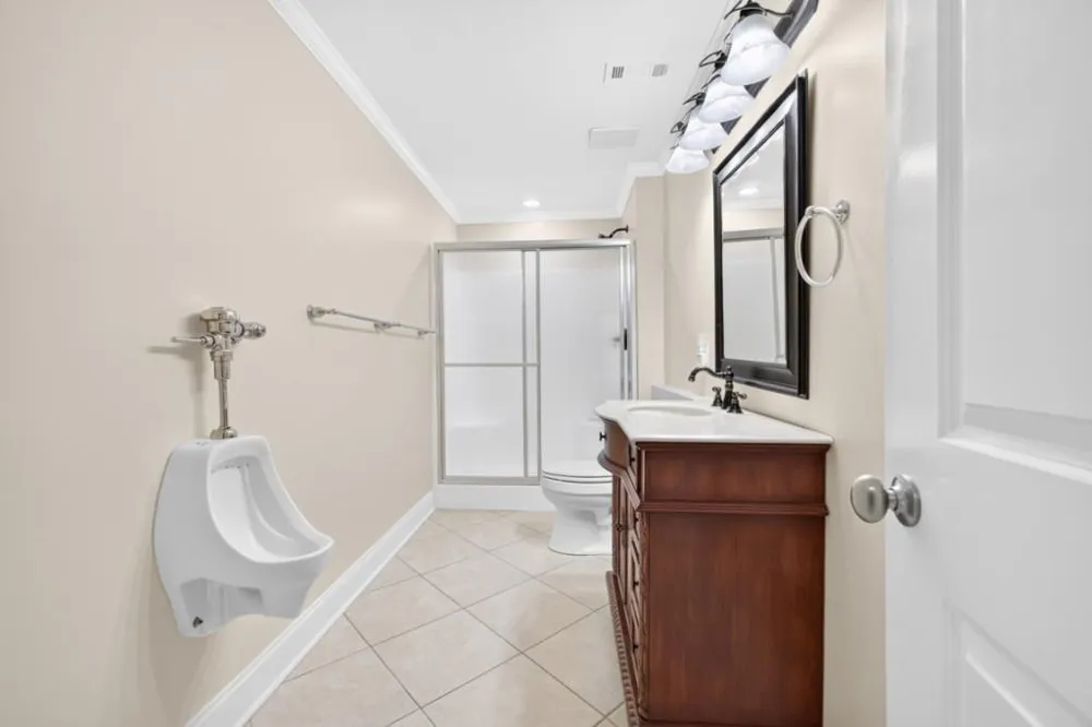 27 Hawks Farm Road White, GA 30184