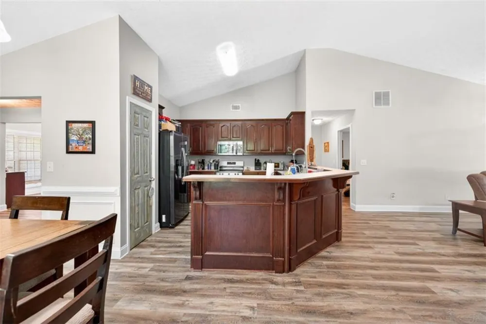 89 Katie Spring Lane Jefferson, GA 30549