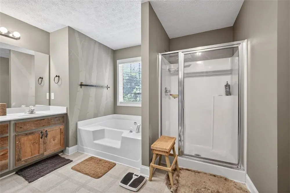 89 Katie Spring Lane Jefferson, GA 30549