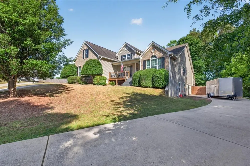 89 Katie Spring Lane Jefferson, GA 30549