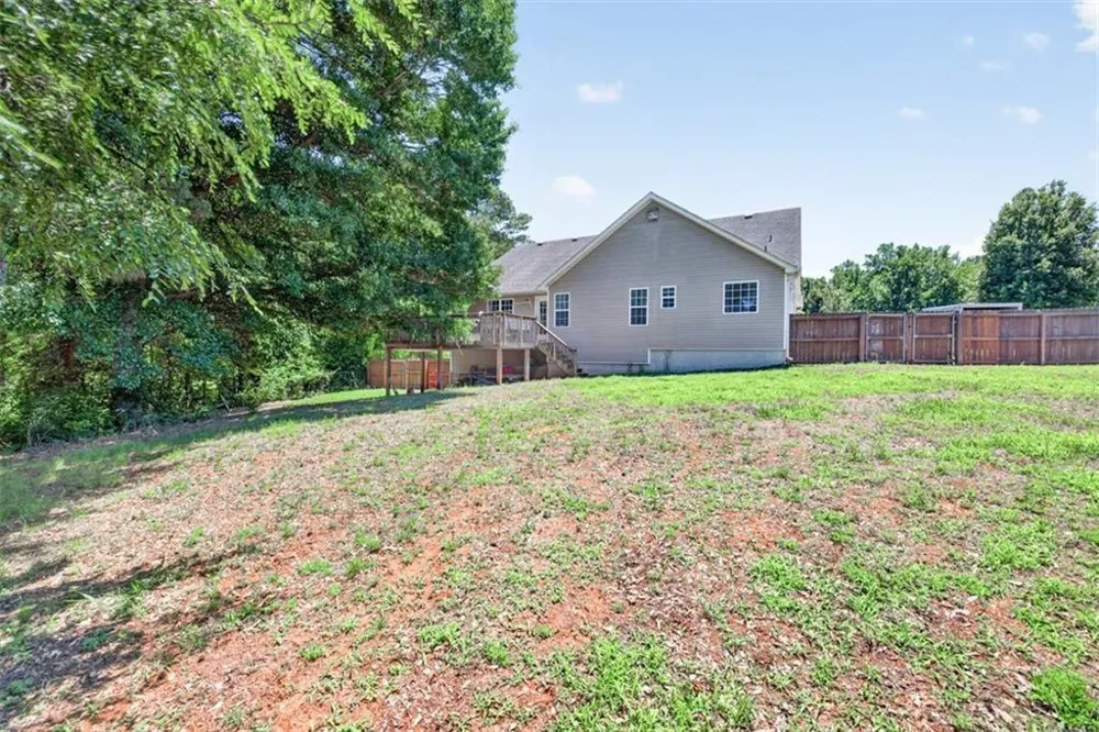 89 Katie Spring Lane Jefferson, GA 30549