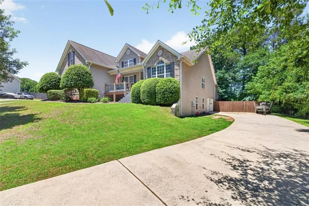 89 Katie Spring Lane Jefferson, GA 30549