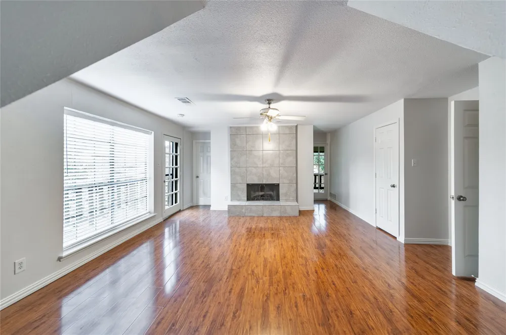 212 Magic Lane Sunnyvale, TX 75182