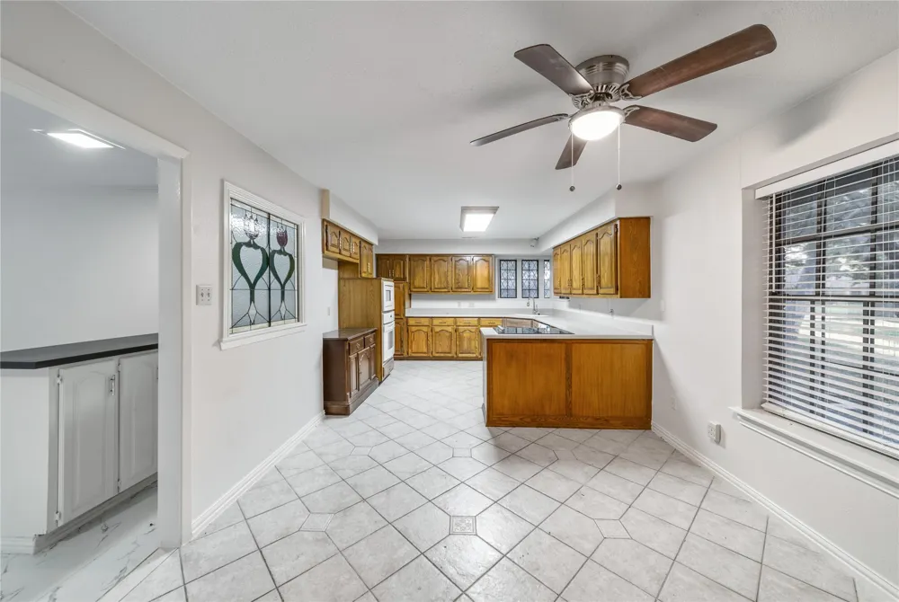 212 Magic Lane Sunnyvale, TX 75182