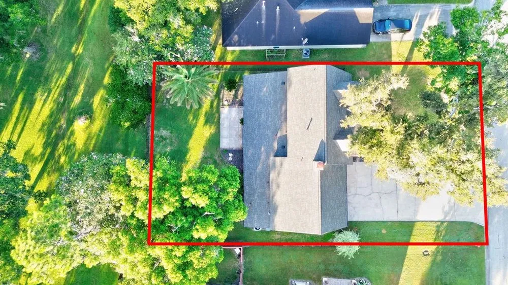 235 S Amherst Drive West Columbia, TX 77486