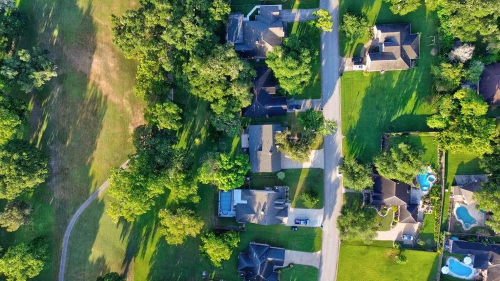 235 S Amherst Drive West Columbia, TX 77486