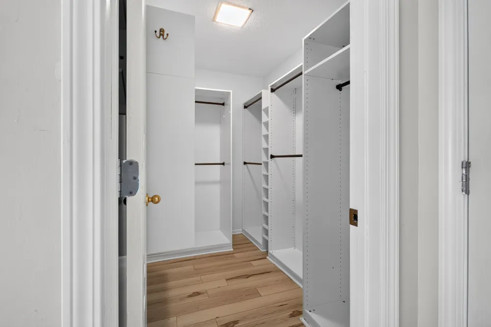 1802 Lakeshore Drive #6 St. Joseph, MI 49085