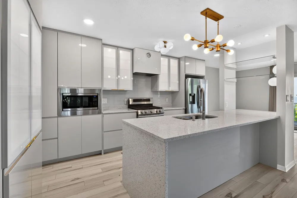 1802 Lakeshore Drive #6 St. Joseph, MI 49085