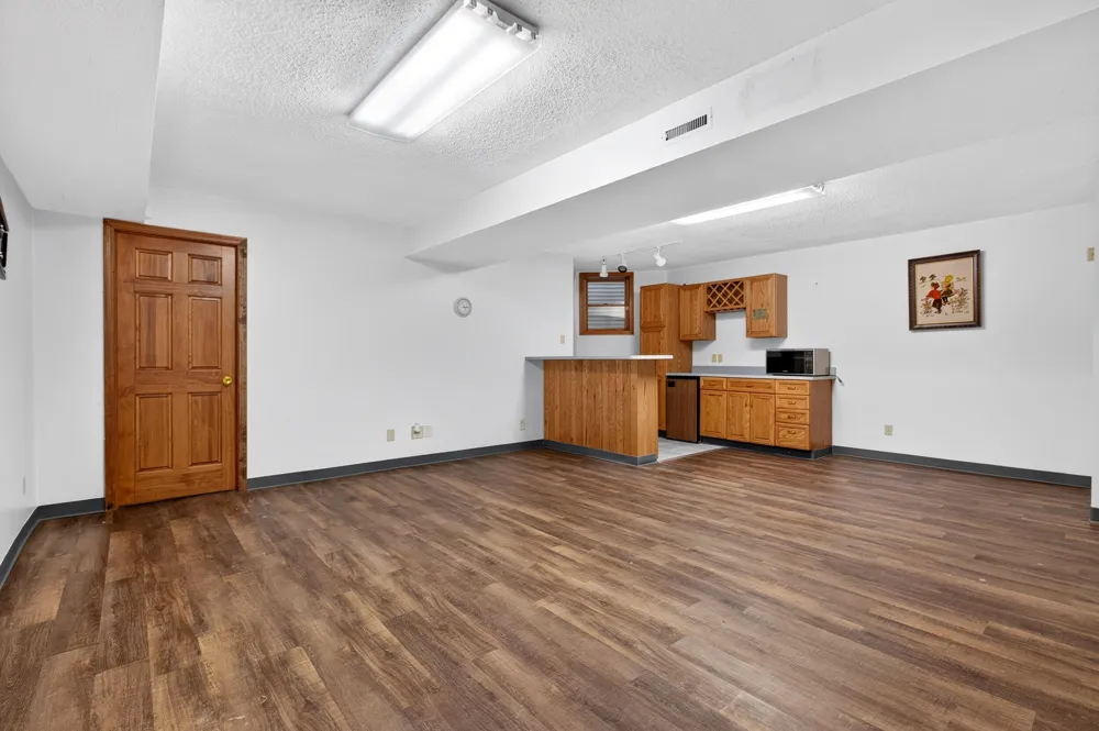 1802 Lakeshore Drive #6 St. Joseph, MI 49085