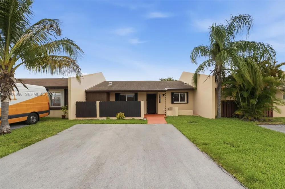 11601 SW 123rd Ave Miami, FL 33186