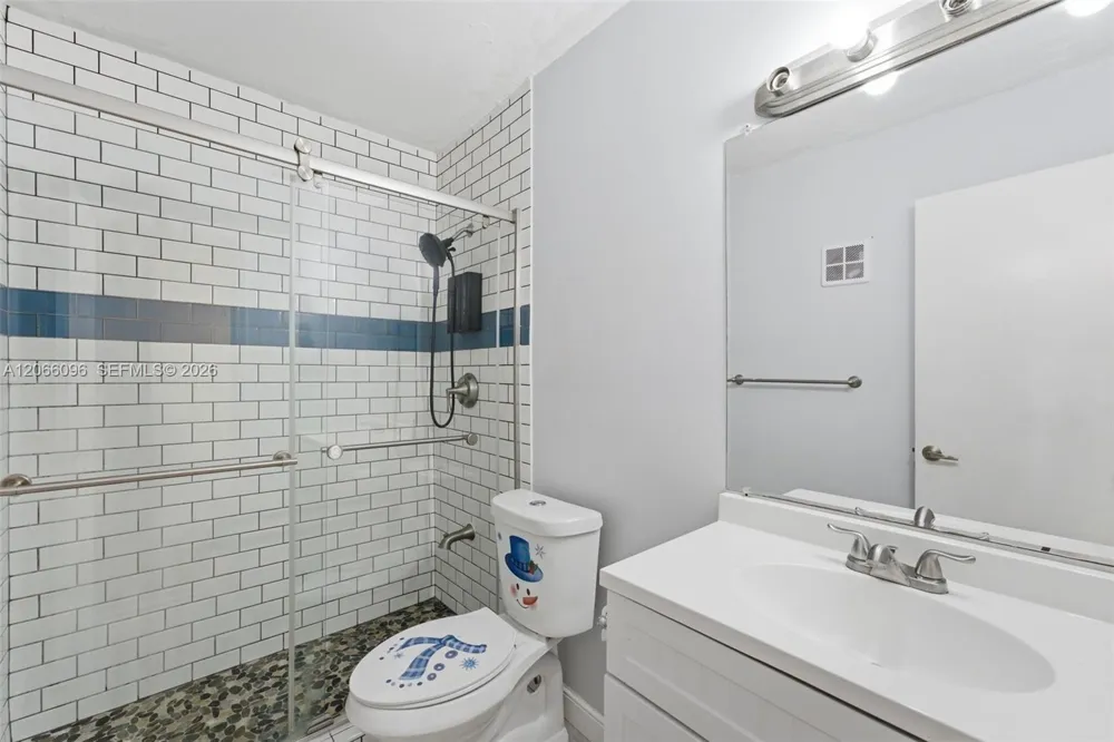 11601 SW 123rd Ave Miami, FL 33186