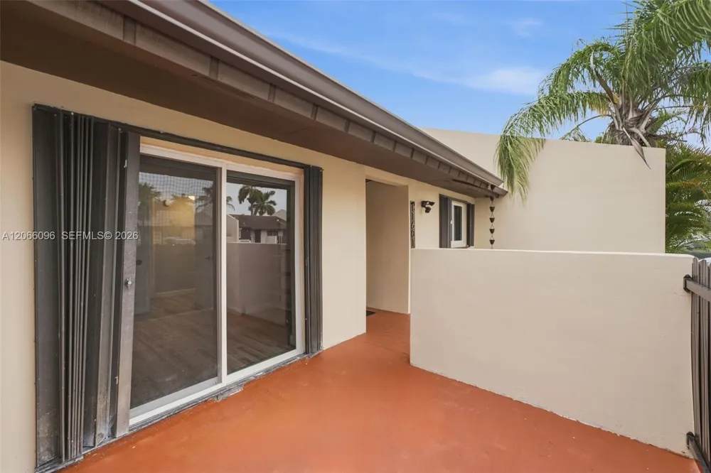 11601 SW 123rd Ave Miami, FL 33186