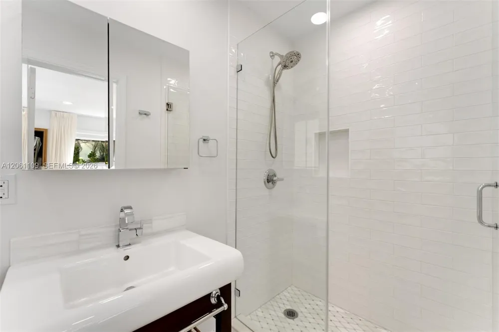 1208 Hardee Rd Coral Gables, FL 33146