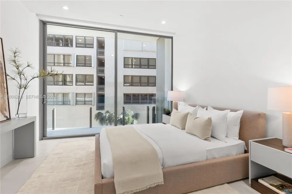 5 Grove Isle #S301 Coconut Grove, FL 33133