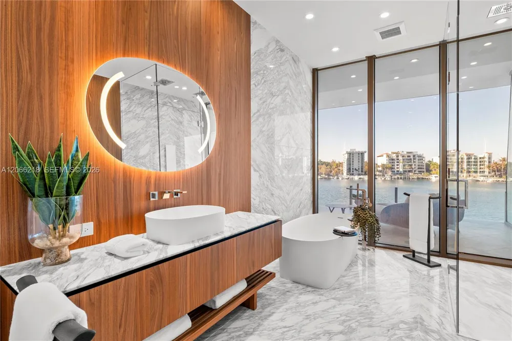 5 Grove Isle #S301 Coconut Grove, FL 33133