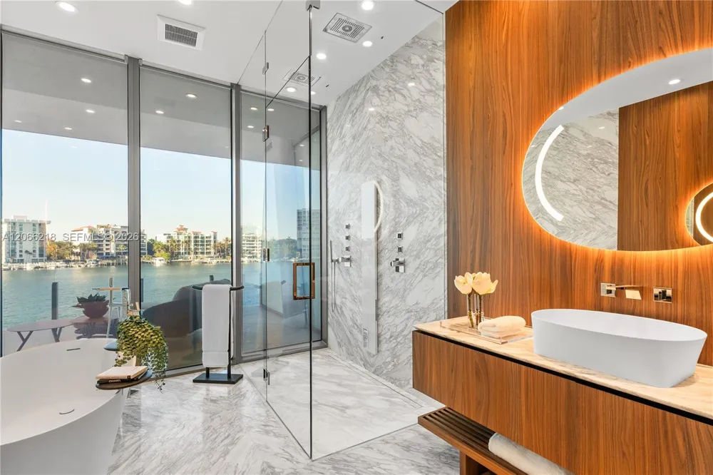 5 Grove Isle #S301 Coconut Grove, FL 33133