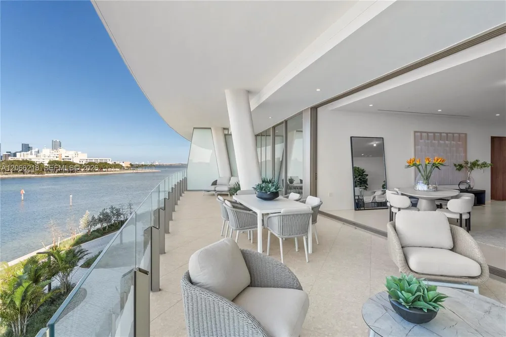5 Grove Isle #S301 Coconut Grove, FL 33133