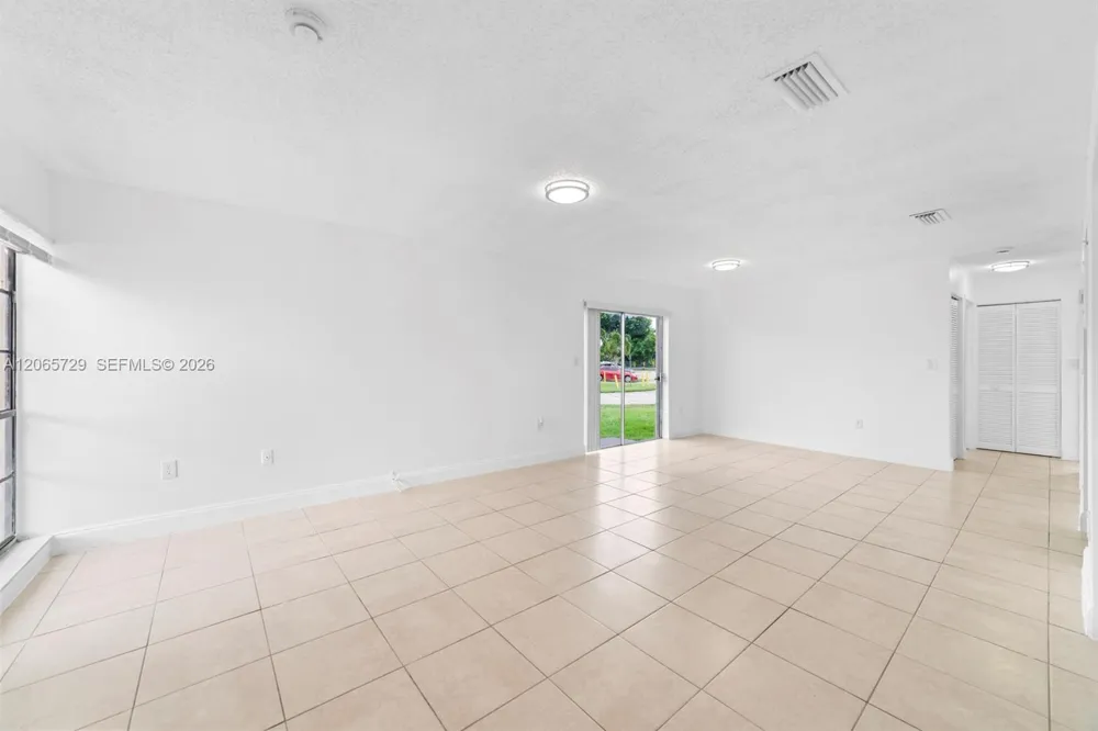 19528 NW 55th Cir Pl #19528 Miami Gardens, FL 33055